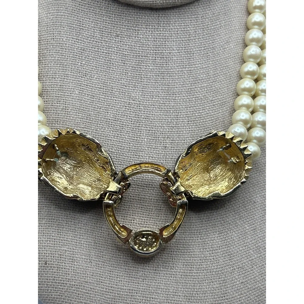 White Faux‎ Pearl Beaded Choker Necklace Panther Heads Gold Tone 15in Statement